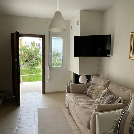 Apartament La Casa Di Alexandros *